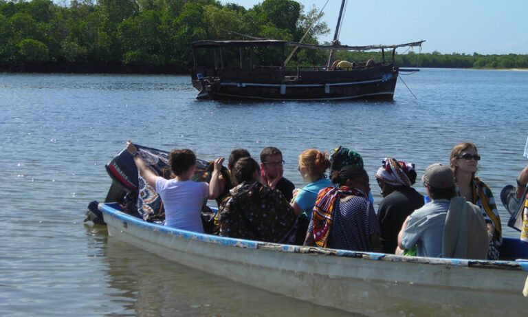 1 day funzi dhow